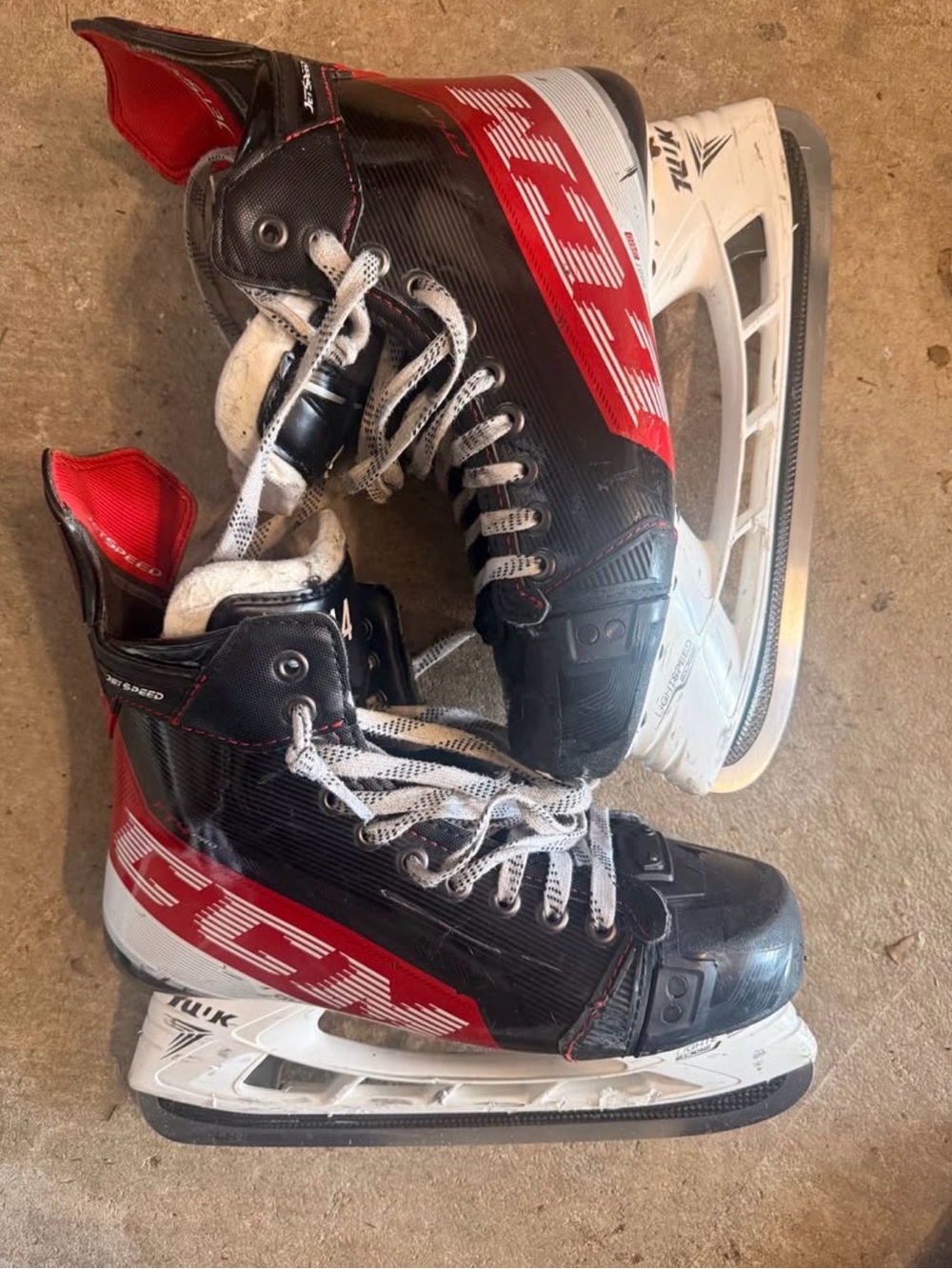 CCM JetSpeed FT4 Pro Stock Ice Hockey Skates